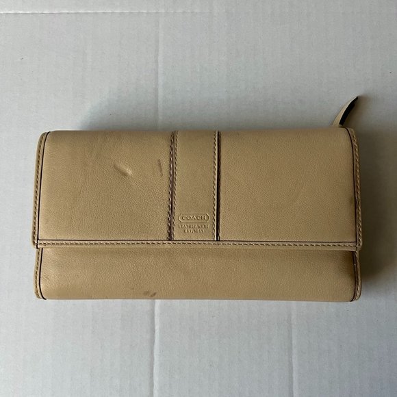 Coach Handbags - COACH Hamilton Tri-Fold Leather Wallet - New w/ Defects